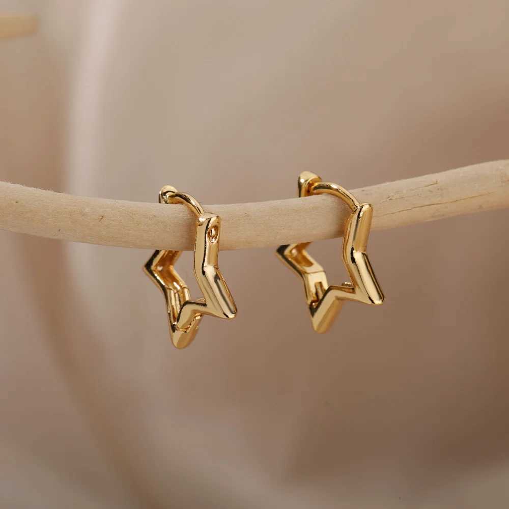 Stainless Steel Star Hoop Earrings for Women 2024 Trend New In Luxury Gold Color Earrings Ear Jewelry Gift Womens Earrings XJ250814