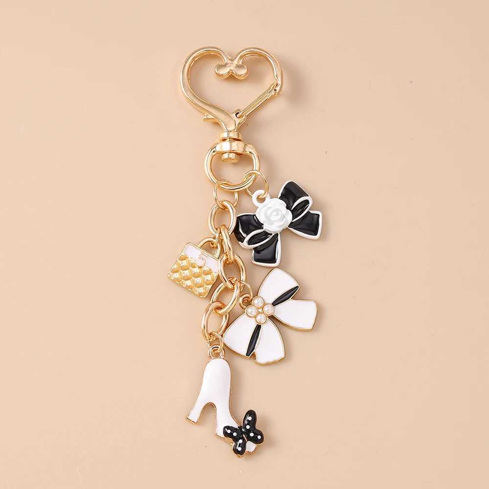 Fashion Enamel Women Hat Coat Keychain Pearl Flower Key Ring Pendants for Handbag Decoration DIY Handmade Jewelry Gifts Y250814