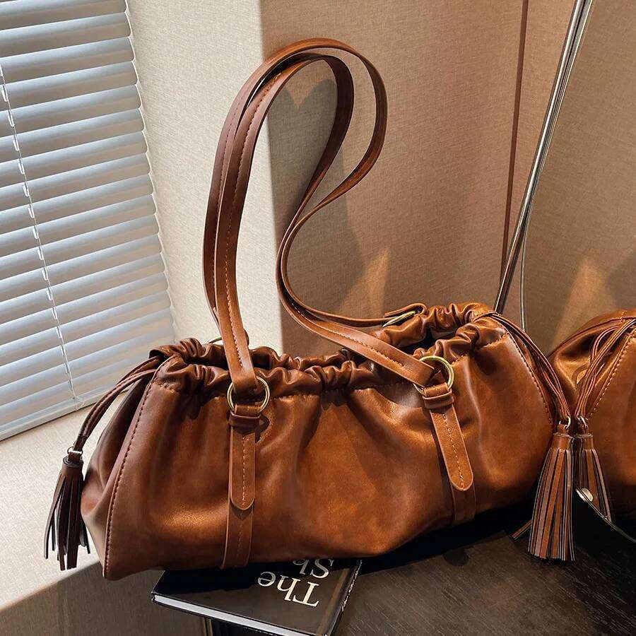 Women Pu Handbag Solid Large Capacity Tote Bags Soft Designer Casual Commute Underarm Pack Lady Versatile Shoudler Purses