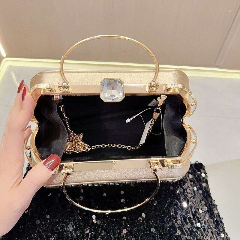 New Handbag for Women's Cheongsam, Celebrity Water Dia Handbag, Single Shoulder Diagonal Straddle Banquet Bag