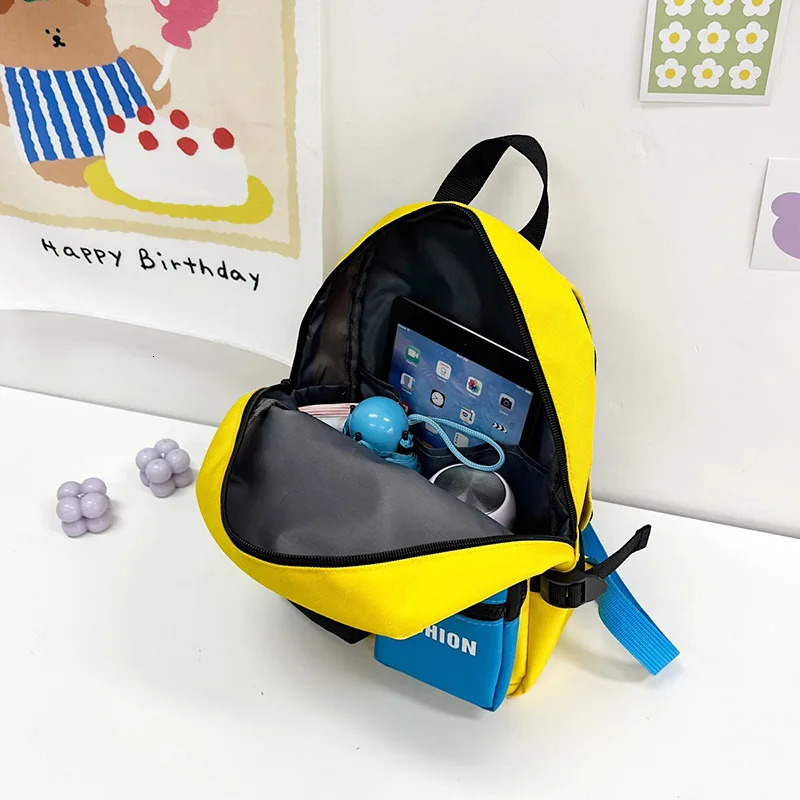 Japanese And Korean Trendy Printed Waterproof Childrens Backpack With Personalized Color Contrast Fashion Girl Backpack 250813