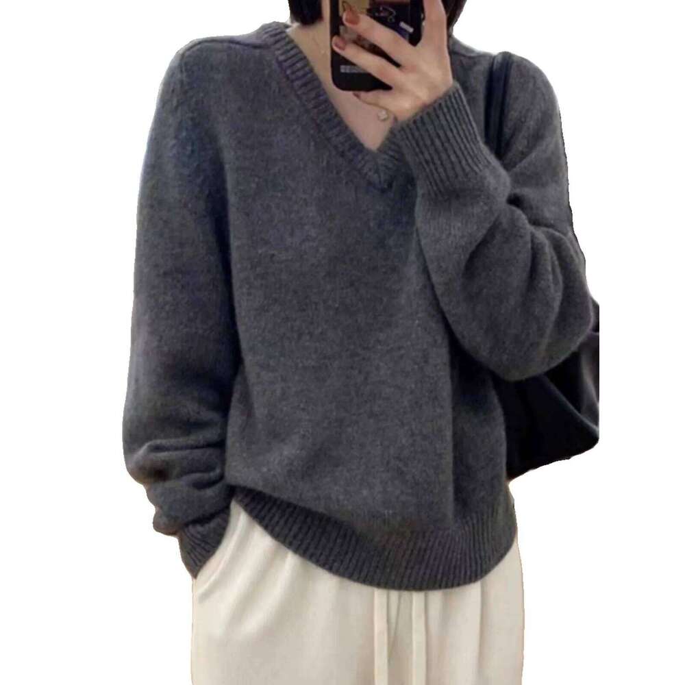 European Goods High-End 100% Cashmere Women Autumn And Winter Loose Soft V-Neck Bottom High-Grade Knit Sweater 20250809