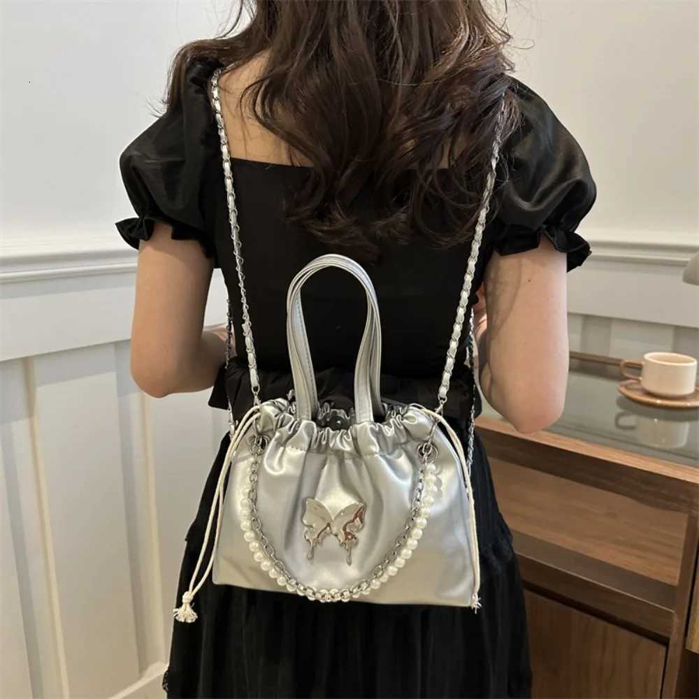 New Large Capacity Womens Backpacks Pearl Chain PU Leather Shoulder Bags Drawstring with Handle Mini Backpacks Women XJ250814