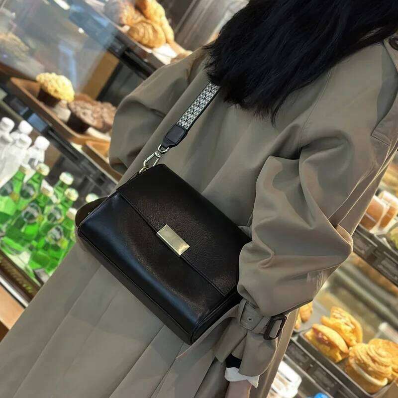 Designer Bag Luxury Bag Women Cow Genuine Leather Versatile Shoulder Bag Female Designer Handbags Lady Soft Cowhide Retro Crossbody Underarm Bags