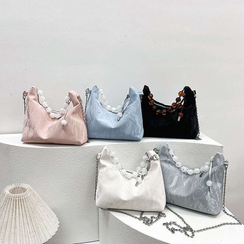 Chinese Beaded Handbag for Women's Spring/Summer 2024 New Fashion Veet Cloud Versatile Chain Crossbody Bag