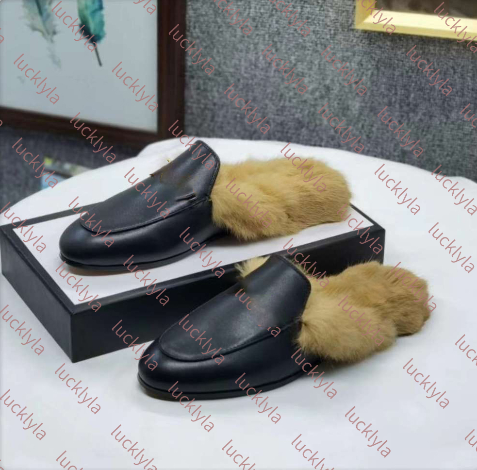 Chic Woolen Suede Heeled Ankle Highs - Stylish Cold Weather Protection