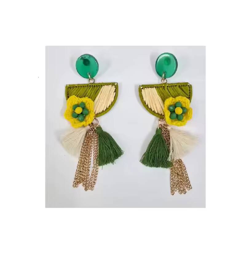 Fashion Exaggerated Geometric Pleated Long Flower Pearl Earrings for Women