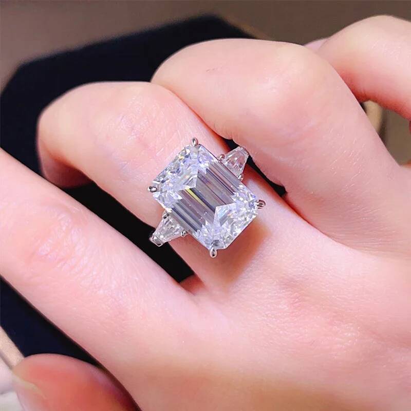 BXINY 5/10CT Emerald Cut All Moissanite Rings S925 Silver Baguette 3-Stone Diamond Women Men GRA Certified Wedding Bands Jewelry