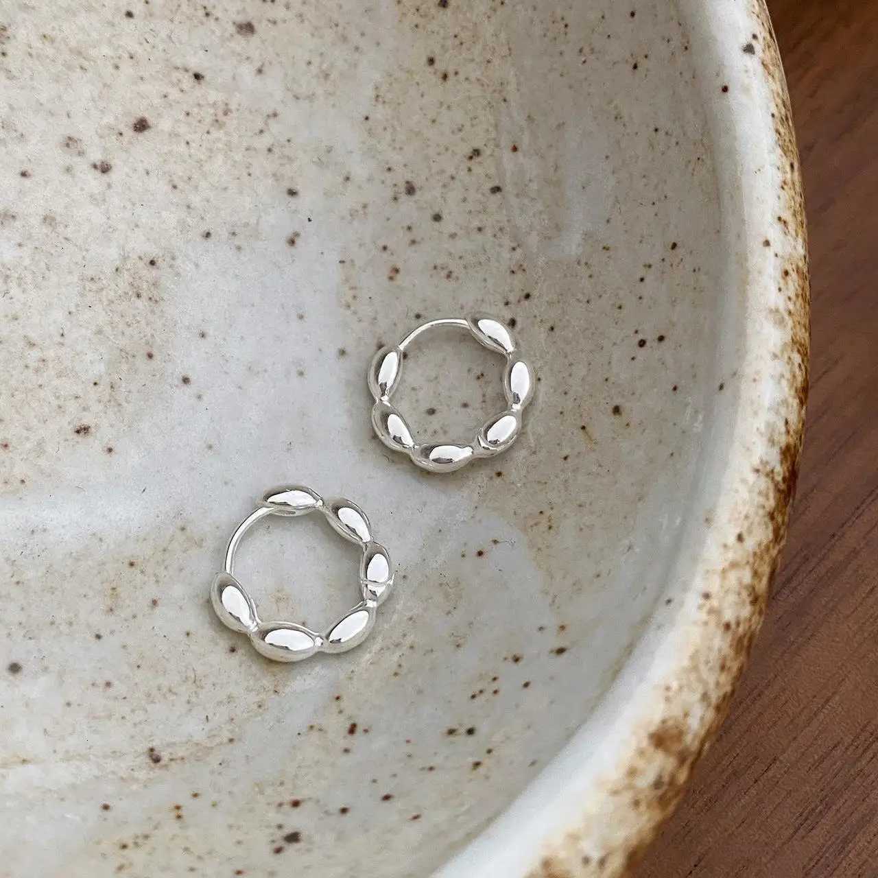 925 Sterling Silver Olive Branch Hoop Earrings Simple Temperament Inlaid for Women Wedding Jewelry Accessories XJ250814