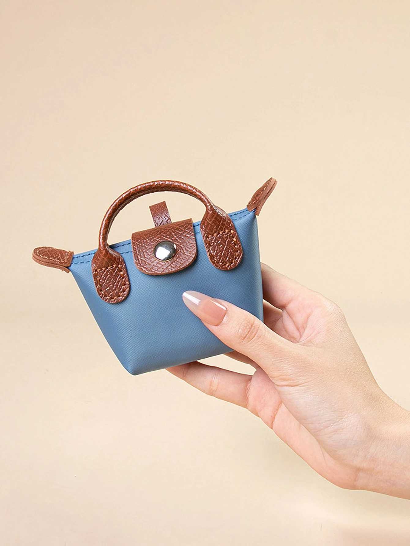 New minimalist and lightweight mini dumpling bag portable and compact lipstick key storage bag Z250814