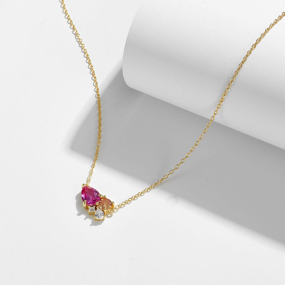 S Pure Sier Necklace for Women Fashion Ins Niche Red Collarbone Chain Versatile Inlaid Zircon Elegant Choker Jewelry for Women