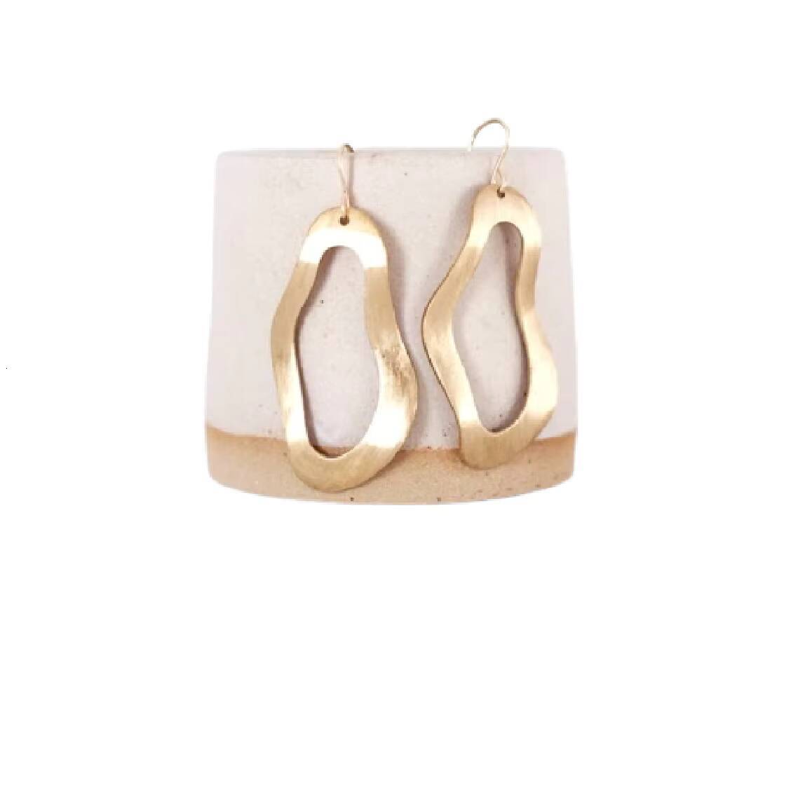 2024 India Bold Thick Texture Gold Plated Jewelry Waterproof Hoop Fashion Earrings