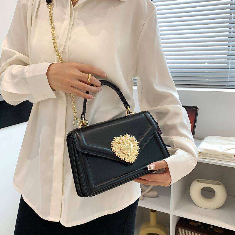 2023 new high appearance level love western style Sicilian handbag single shoulder crossbody bag