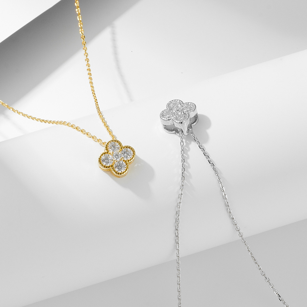 Light High-End Sparkling Versatile Four-Leaf Clover Fresh Clavicle Chain S Pure Sier Inlaid Dia Necklace