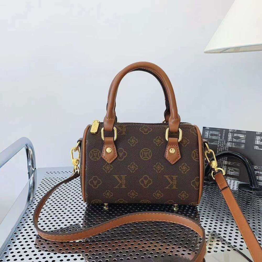 DHessentials Trendy Boston Pillow Bag - Stylish Crossbody Shoulder Bag for Women, Fashionable Casual Purse with Contrast Stitching (Brown/Beige)