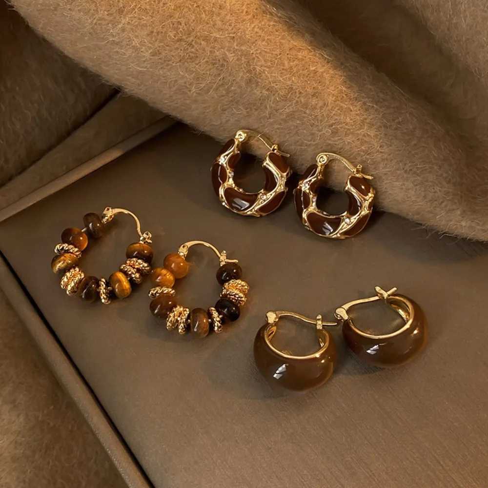 Temperament Vintage Brown Enamel Zircon Hoop Earrings for Women Exquisite Stainless Steel Beaded Wedding Bride Jewelry Accessories XJ250814