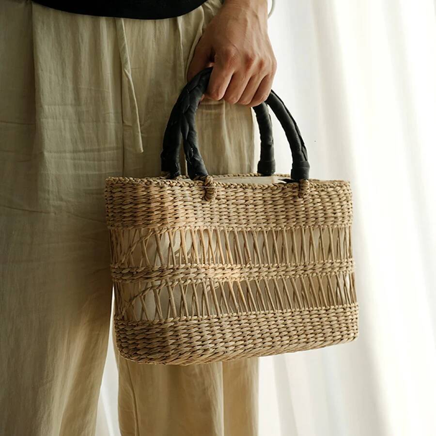 Summer Hand-Woven Straw Handbag Hollow Out Rattan Wicker Basket Totes Bag for Women Travel Vacation Beach Large Capacity Clutch high-quality