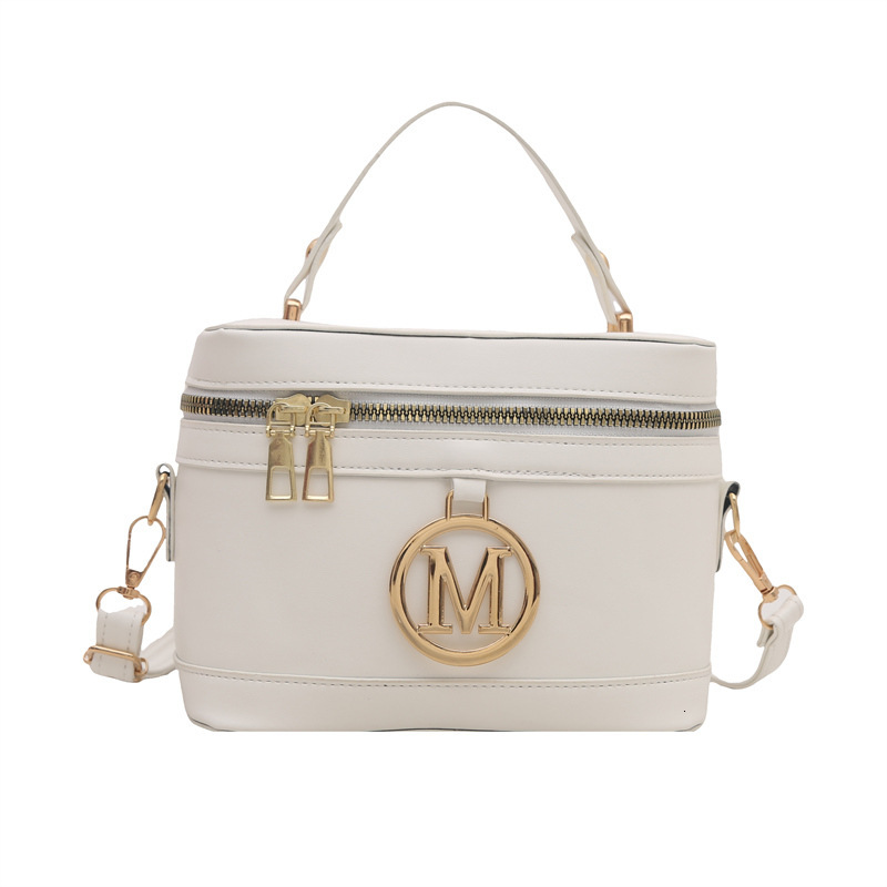 Luxury Brand Designer Bag Vintage Trendy Stylish Letter Handheld Bucket Bag 2025 New Fashion Casual Shoulder Niche Design Crossbody Bag