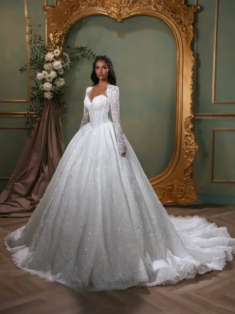 Elegant Lace Pearls Wedding Dresses Strapless Bridal Gowns with Jacket A Line Customized Princess Bride Dress Custom Made Bridal Plus Size Vestidos De