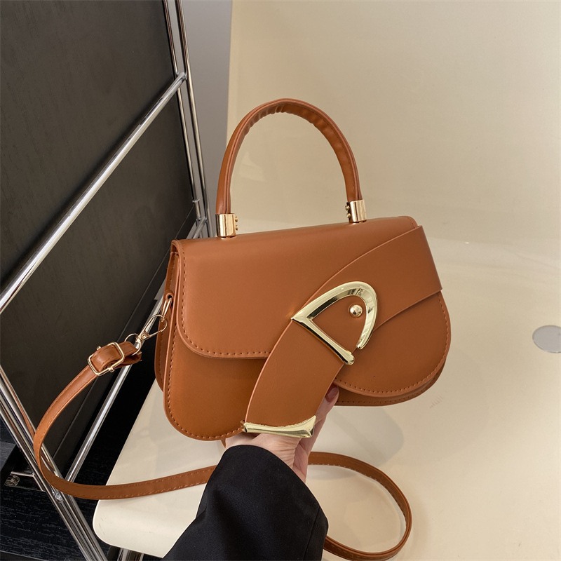 Luxury Brand Designer Bag Simple Fashion Single Shoulder Commuter Bag For Women 2023 Winter New Fashion Trend Crossbody Bag Casual Retro Small Square 