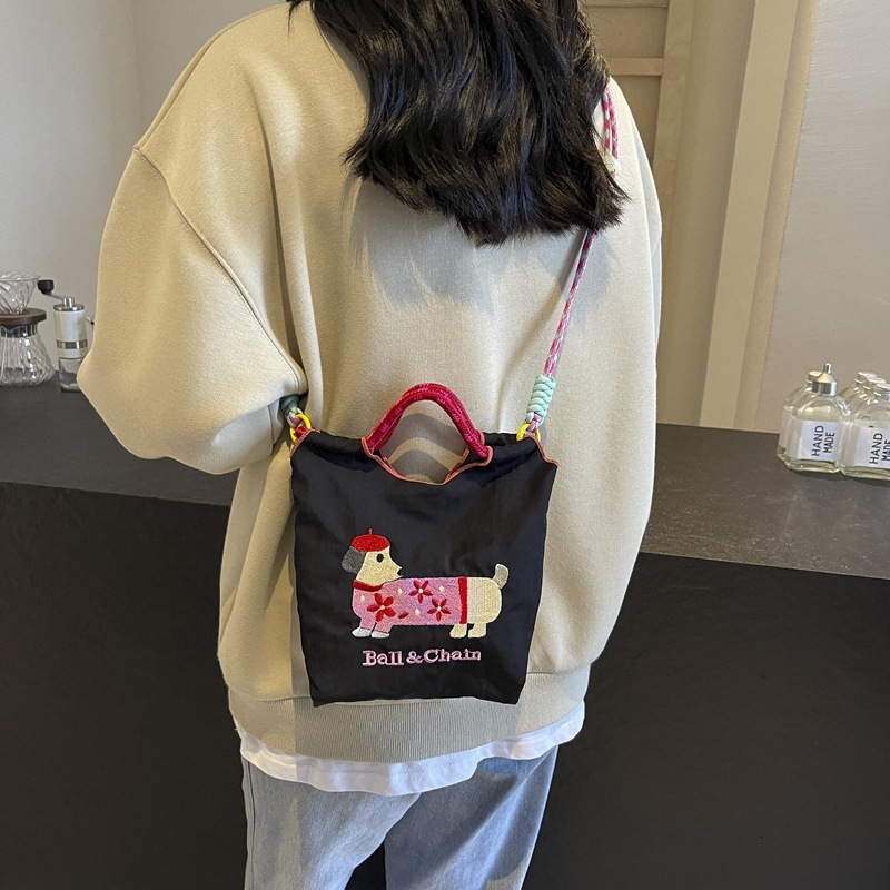 2025 new waterproof shoulder bag, fashionable canvas bag, designer handbag, crossbody bag