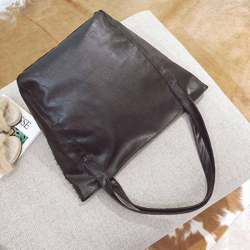 City Bag Black Leather Casual Tote Ladies Single Shoulder Large Capacity Ruched Handbags Crossbody Bags Soft Fashion Totes Women