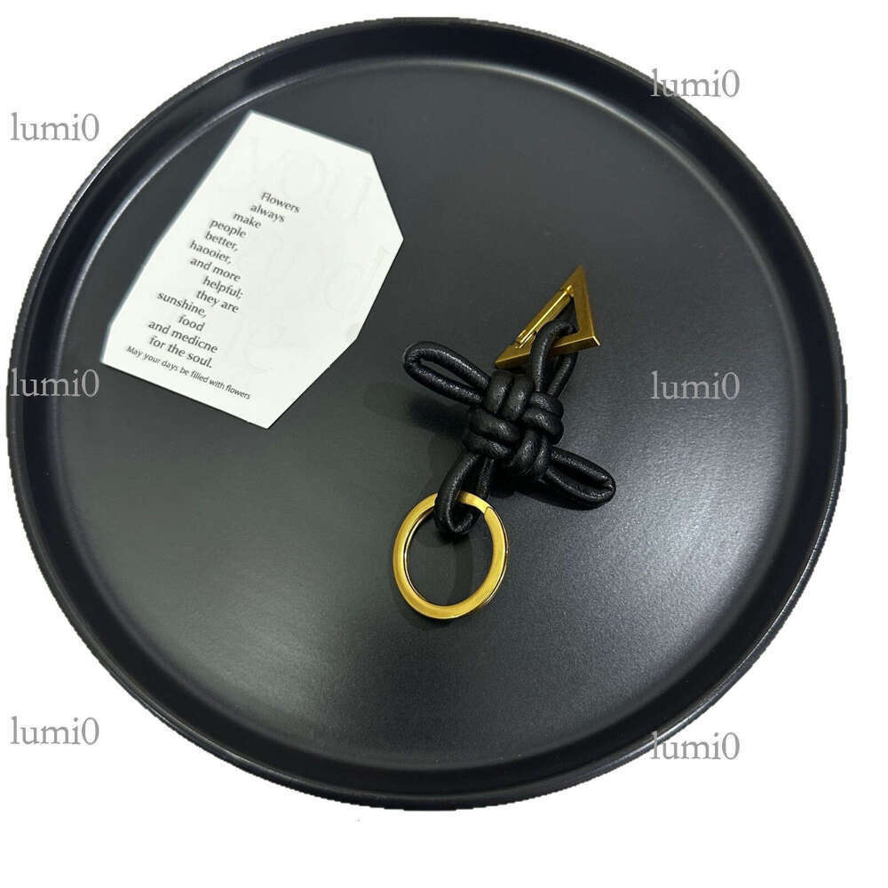 Hot Selling B Brand Same Style Chinese Knot Sheepskin Woven Car Keychain 2025 New Genuine Leather Pendant