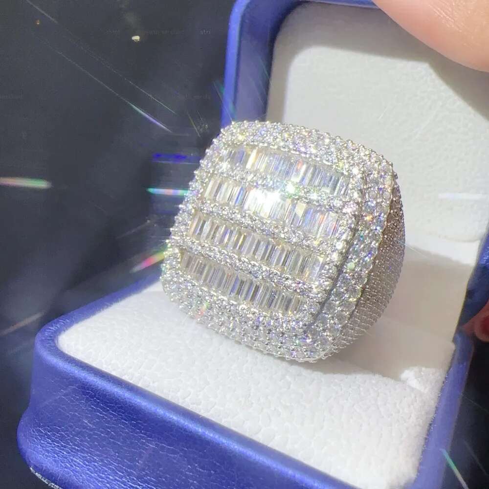 Ready to Ship Lan Dia Custom Sier Vvs Moissanite Iced Out Hip Hop Jewelry Mens Ring