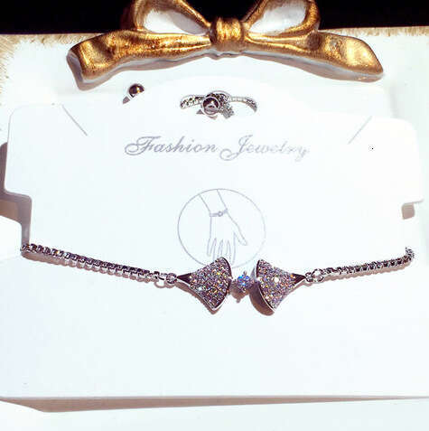 New Fashion Korean and Japanese Style Exquisite Dress Pull Zircon Temperament Bracelet Jewelry for Women S00288