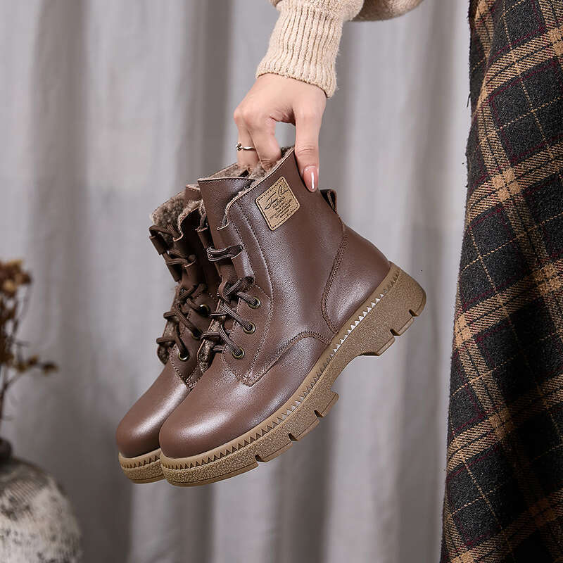 Genuine Leather Women's 2025 Winter New Style Cowhide Surface Cotton 6-Hole Large Size Martin Boots