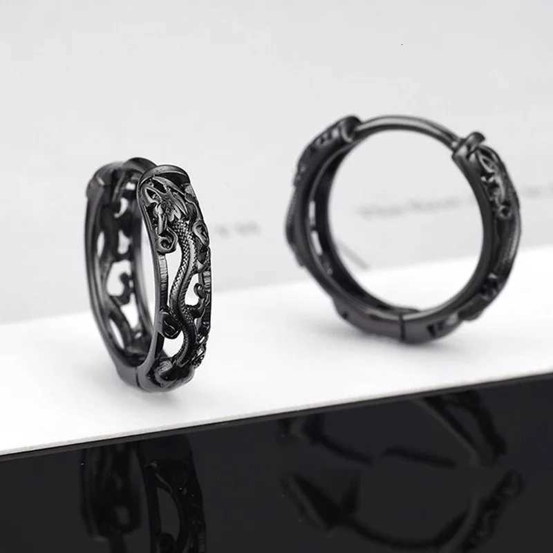 1 Pair Punk Hollow Dragon Carved Ear Buckle Earrings For Men/Women Black Color Hip Hop Street Fashion Popular Cool Ear Jewelry XJ250814