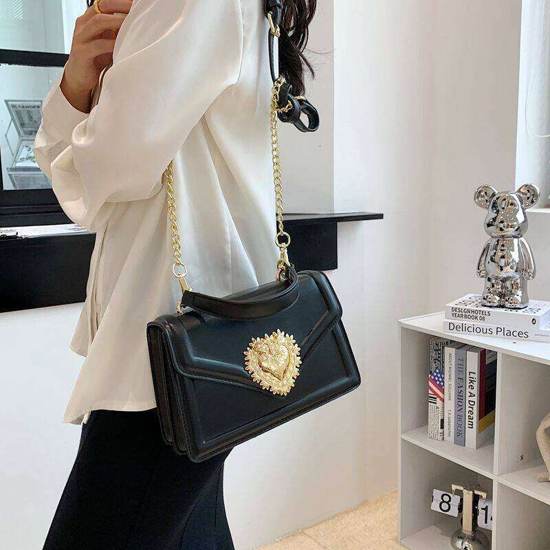 2023 new high appearance level love western style Sicilian handbag single shoulder crossbody bag