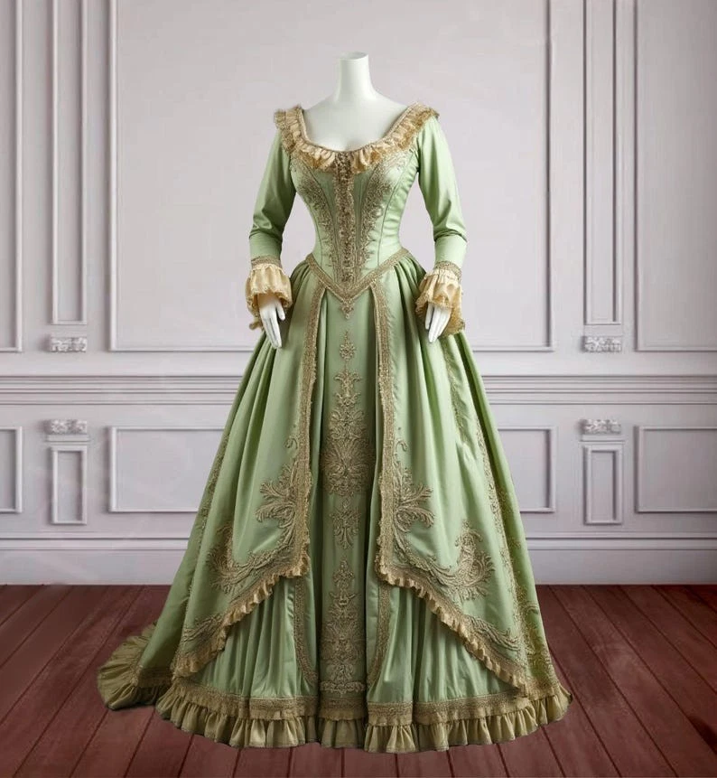 Medieval Vintage Victorian Green Prom Dresses With Gold Lace Appliques Queen Party Ball Gowns Long Sleeve Floor Length Masquerade Dress Vestidos De No