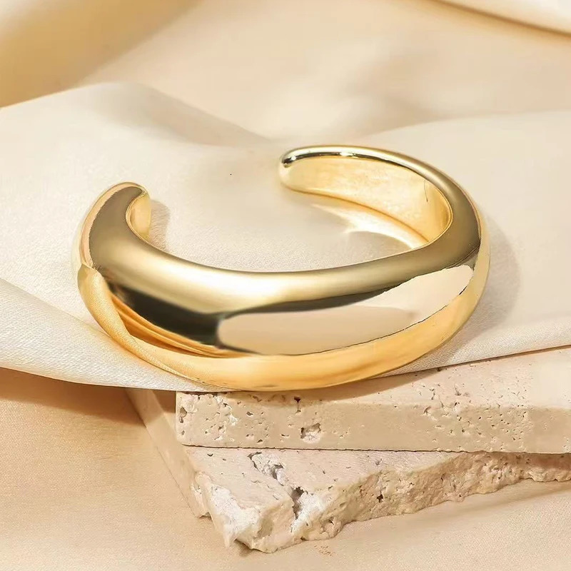 Fashion Exaggerated Irregular Bracelets for Women Simple Hip Hop Rock Personality Plastic Cuff Bangle Trendy Jewelry 250812