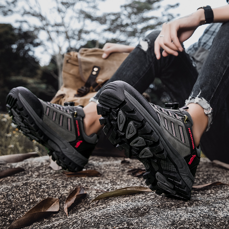 2025 Men's Climbing Shoes for Spring and Autumn Outdoor Grip and Durable Hiking Shoes with BOA Buckle Professional Genuine Mountaineering Sports 