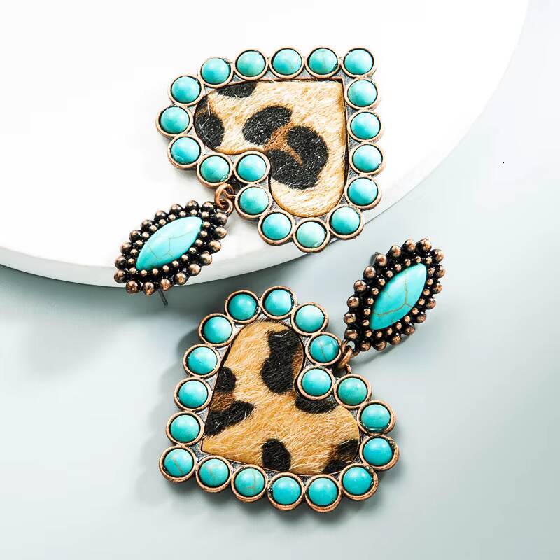 Faux Exaggerated Heart Alloy Set Turquoise Leopard Print Leather Earrings Suitable for Women Uionen 913