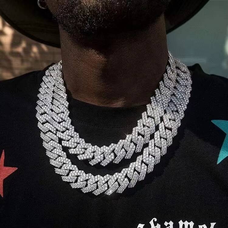 Yu Ying Heavy Sier Necklace 20MM Wide S Gold Plated Iced Out VVS Moissanite Dia Chain Link for Hip Hop Men