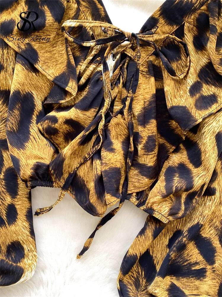 2025 Fashion Leopard print Chiffon Top for Women, V-neck Trumpet Sleeves, Unique Umbilical Top, Autumn French Retro Printed Mini Shirt, Designer Top