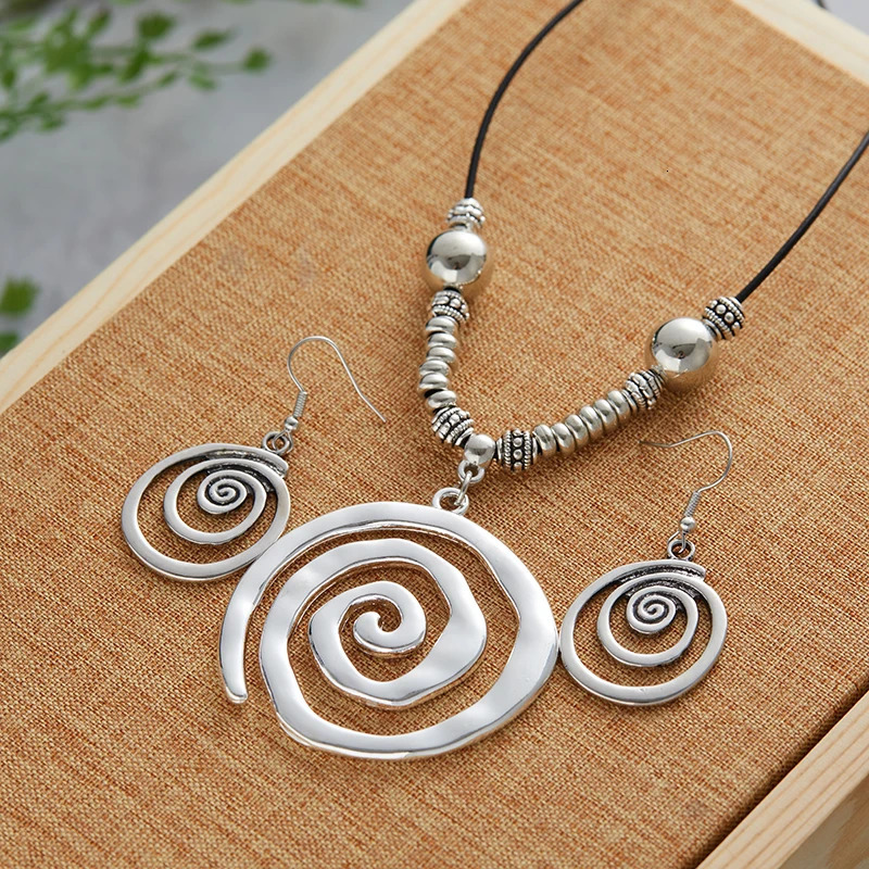 Vintage Ethnic Style Exaggerated Spiral Vortex Pendant Necklace Earrings for women Unisex Boho Fashion Jewelry Accessories 250812