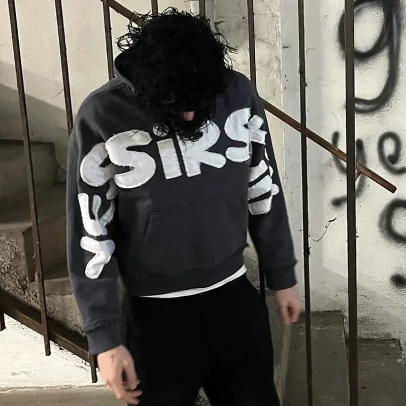 Mens American Retro Loose Fit Long Sleeve Pullover Hoodie Casual Letter Sticker Print Fabric Sweatshirt 250813