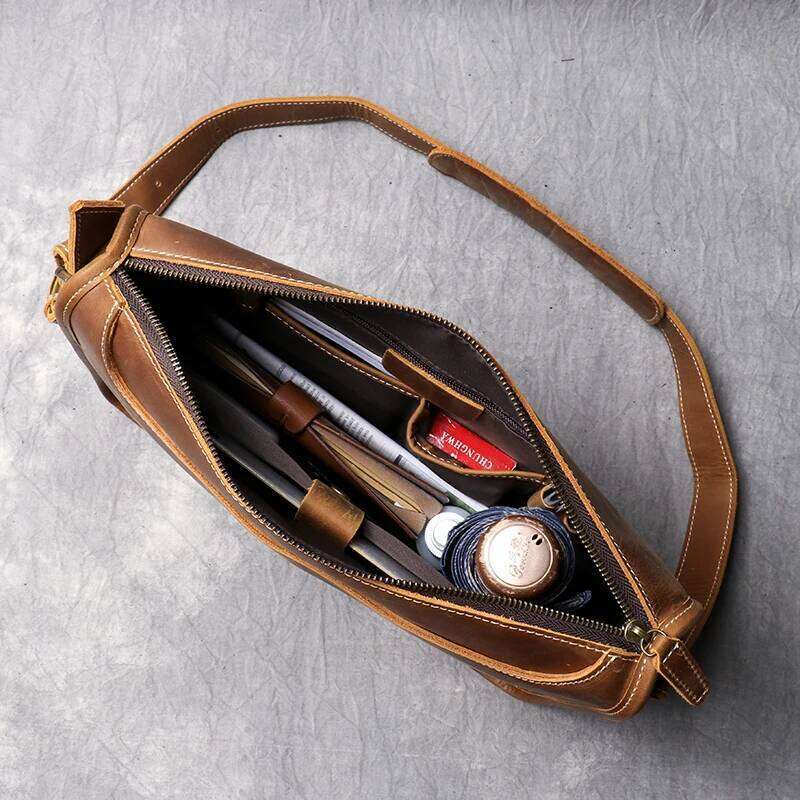 Leathfocus Crazy Horse Shoulder Men's Vintage First Layer Cowhide Leather Crossbody Bag for 12.9-inch Laptop