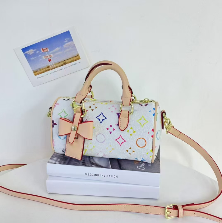 Luxury bag Designer Bag Crossbody Diane Baguette Vintage Canvas Jacquard Strap Flower Flap Embossed Letters Clutch Purse Shoulder Bags Tote Bag A9875