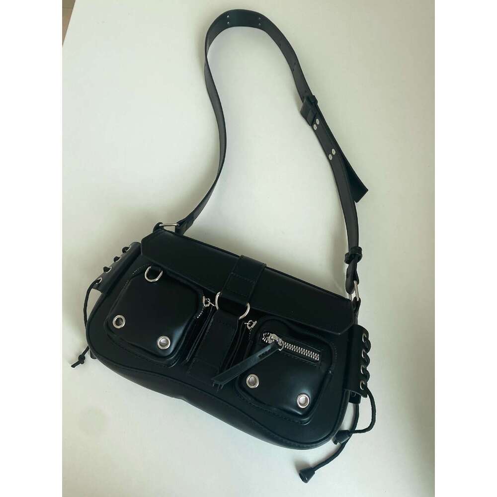 Cool and Stylish Texture, Spicy Girl Underarm Sticky for Women New Small Form Design Motorcycle Versatile One