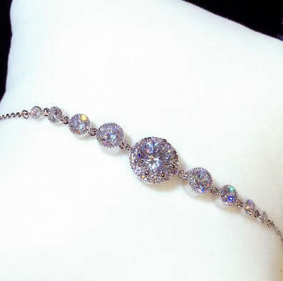 New Korean Style Bracelet Trendy Fashion Exquisite Zircon Elegant Versatile Bangle Jewelry for Women S00234