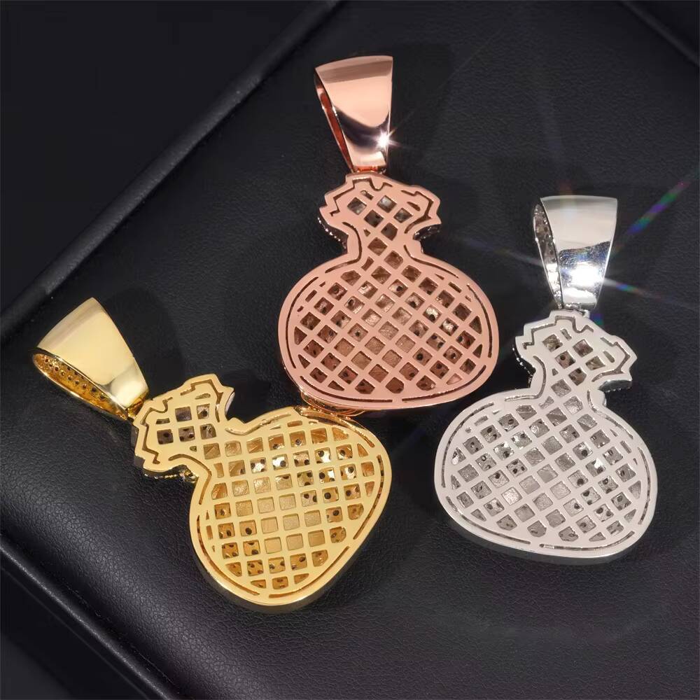 925 Silver VVS Moissanite Pocket Pendant Fashionable Hot Street Hip Hop Style for Men and Women Top