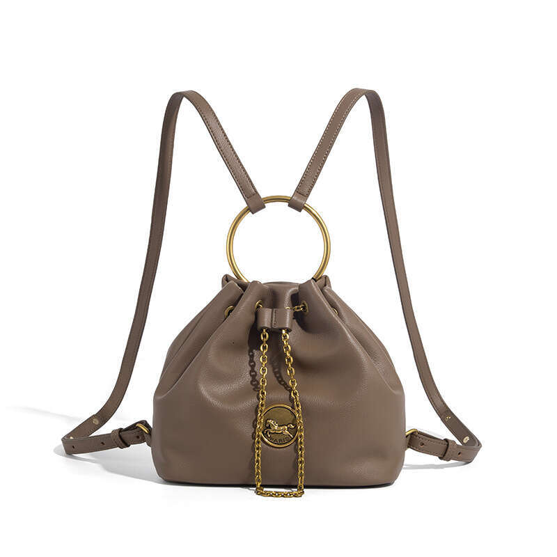Designer Bucket Bag Circular Drawstring Backpack 2025 New Women's Fashion Chain Bags Simple Commuter