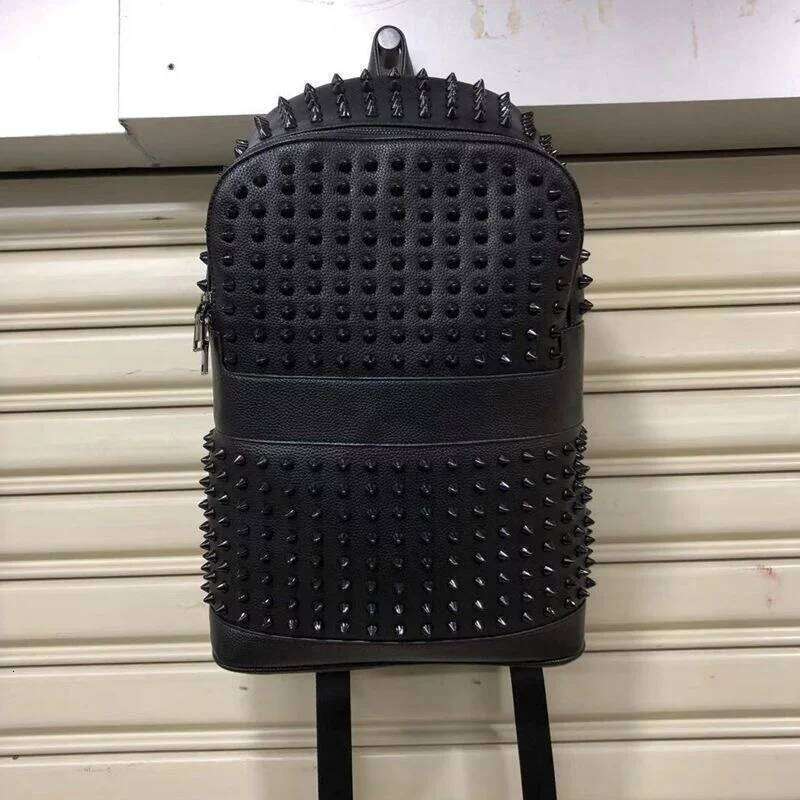 European And American Fashion Personalized Rivet Decoration Backpack 2025 New Large Capacity Punk Motorcycle Style Women's Bag