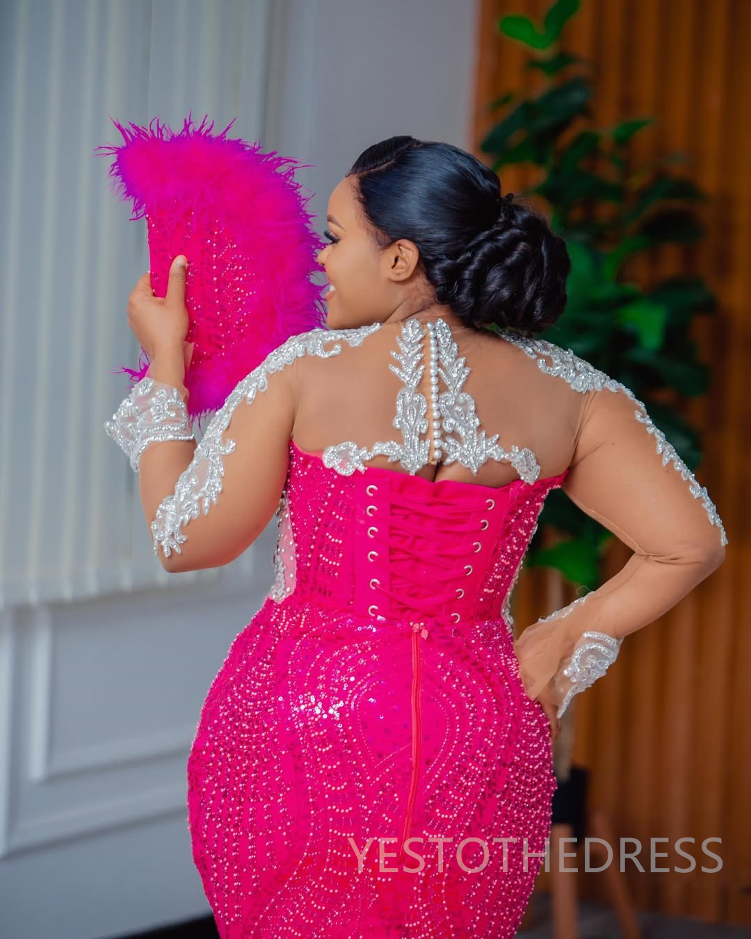 2025 Plus Size Fuchsia Mermaid Prom Dresses Aso Ebi Beaded Lace Appliqued Crystals Rhinestones Long Sleeves Illusion Birthday Dress Second Reception G