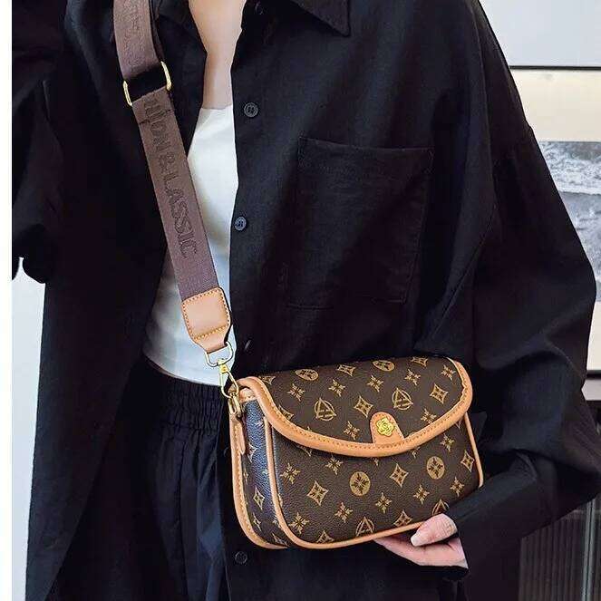 Designer Luxury Designer Luxury Old Flower Women S Temperament Fashion Oblique Span Korean Version Cross Border Wide Shoulder Strap Small Square Bag