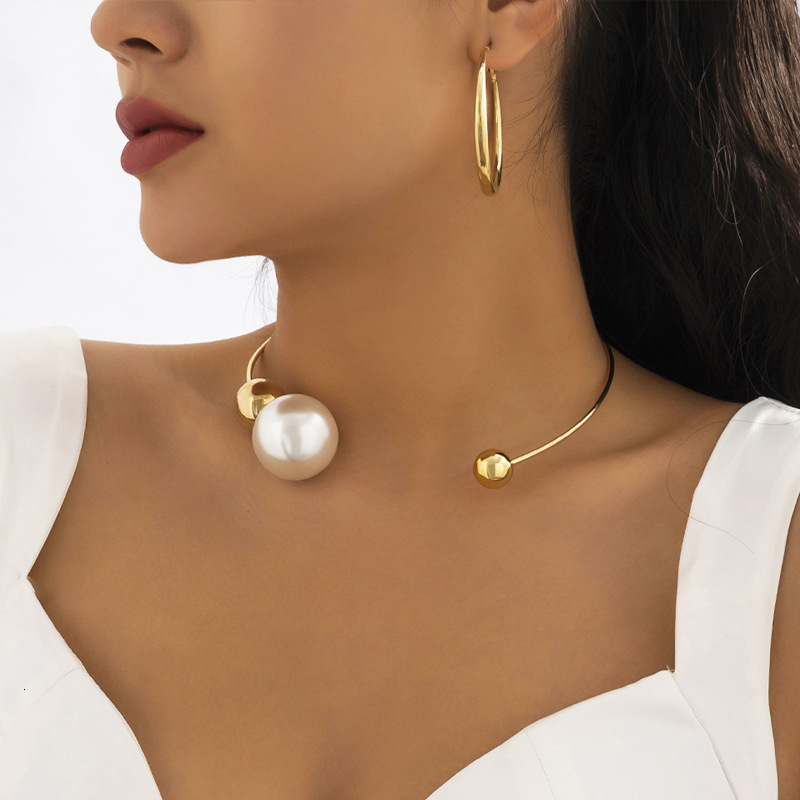 Accessories Simple Personality Asymmetric Geometric Round Bead Choker Niche Design Open Necklace for Women ddmymoon